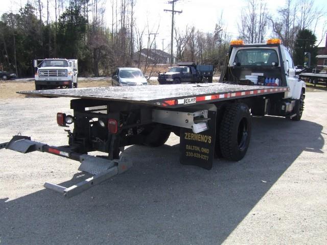 Chevrolet CC6500 2004 photo 1