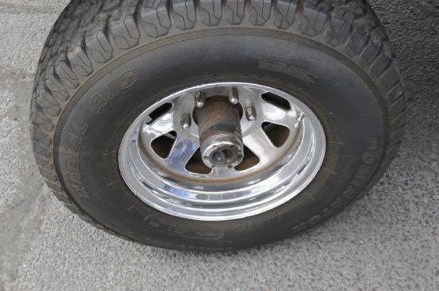 Chevrolet CK1500 4x4-Project Truck 2014 photo 29