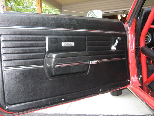 Chevrolet Camaro 1968 photo 3