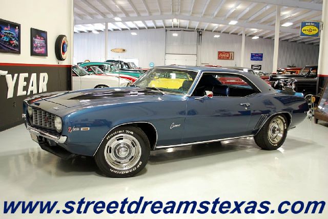 Chevrolet Camaro Super Classic Car - Custom Car