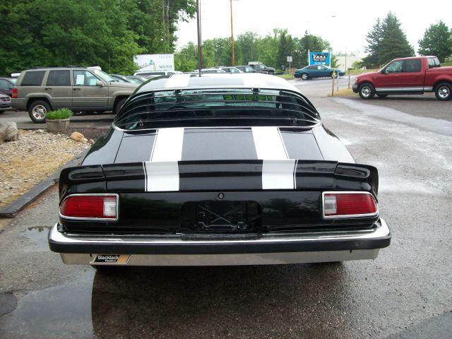 Chevrolet Camaro 1975 photo 3