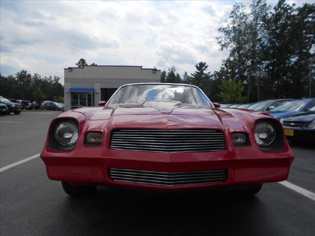 Chevrolet Camaro 1981 photo 1