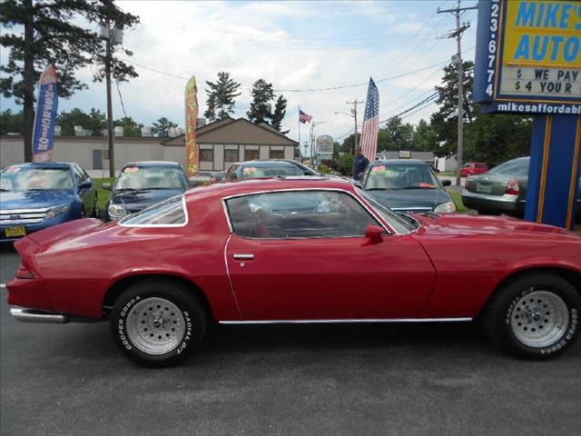 Chevrolet Camaro 1981 photo 4