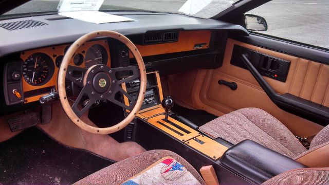 Chevrolet Camaro 1984 photo 4