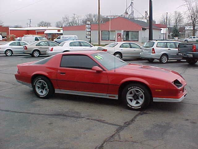 Chevrolet Camaro 1984 photo 1