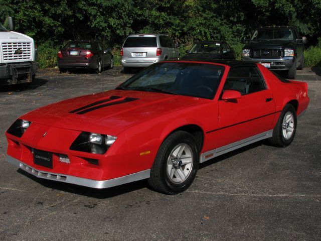 Chevrolet Camaro 1984 photo 4