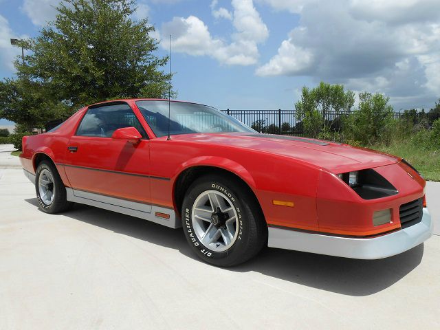 Chevrolet Camaro 1985 photo 4