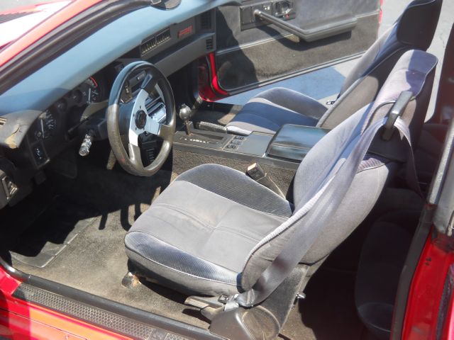 Chevrolet Camaro 1986 photo 2