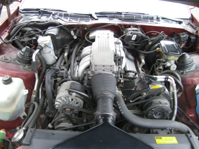 Chevrolet Camaro Base Coupe