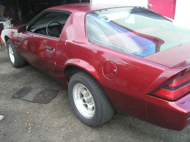 Chevrolet Camaro 1987 photo 1