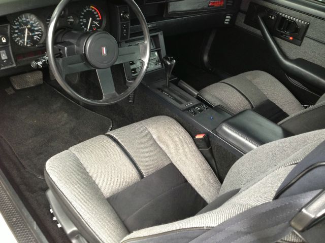 Chevrolet Camaro 1988 photo 8