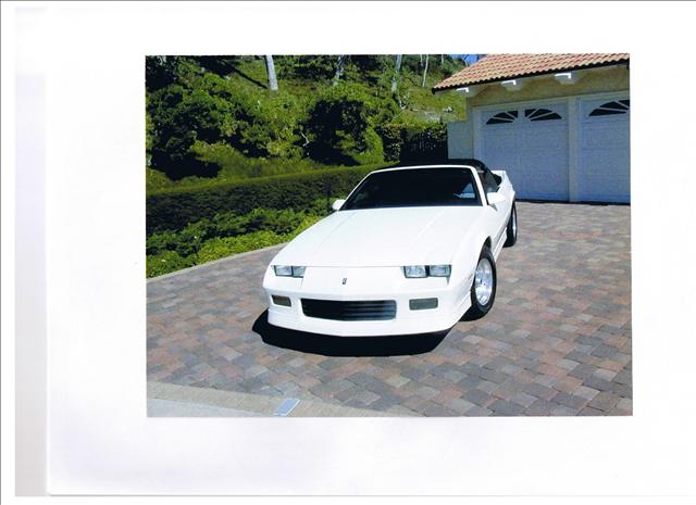 Chevrolet Camaro LT 1500 4WD Convertible