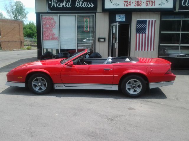 Chevrolet Camaro 1988 photo 2