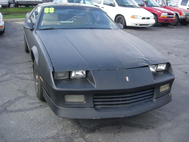 Chevrolet Camaro 1988 photo 4