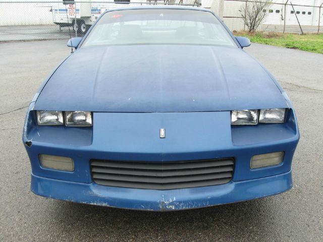 Chevrolet Camaro 1989 photo 2