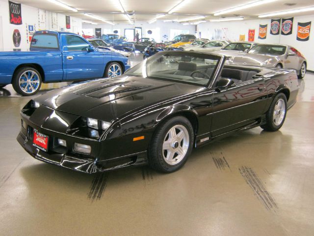 Chevrolet Camaro 1991 photo 2