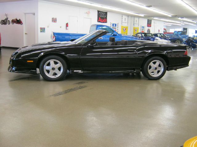 Chevrolet Camaro 1991 photo 3