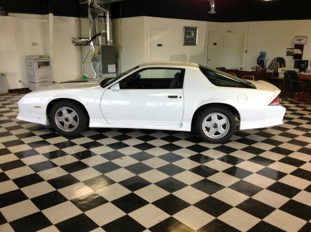 Chevrolet Camaro 1991 photo 1