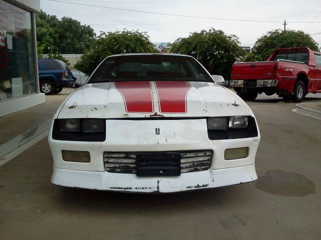 Chevrolet Camaro 1992 photo 2