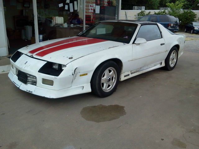 Chevrolet Camaro 1992 photo 3