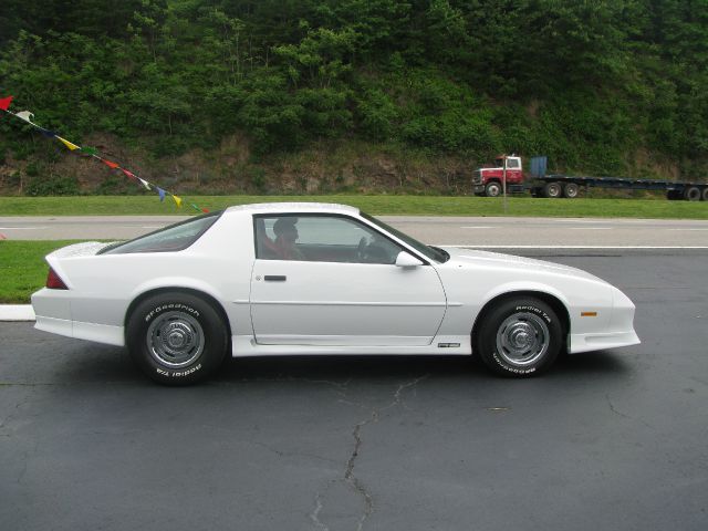 Chevrolet Camaro 1992 photo 5