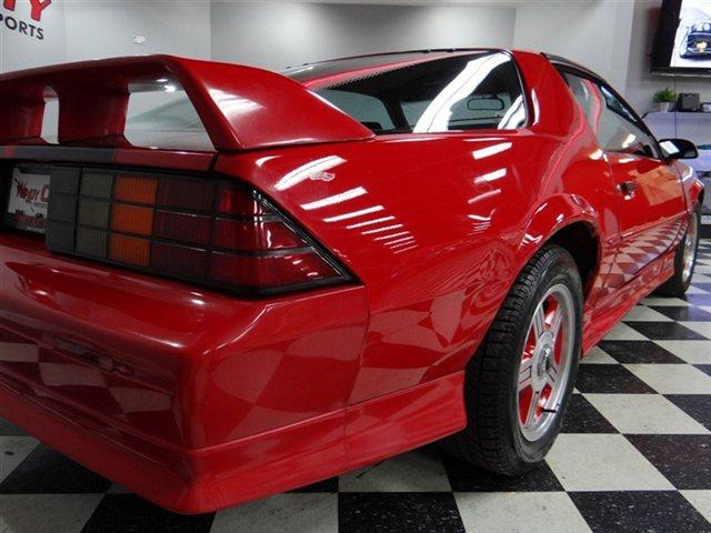 Chevrolet Camaro 1992 photo 3
