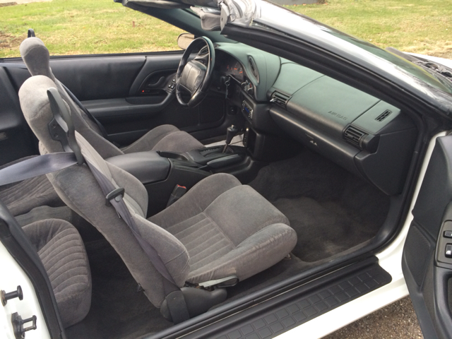 Chevrolet Camaro 1994 photo 1