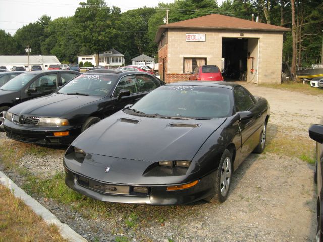 Chevrolet Camaro 1995 photo 3