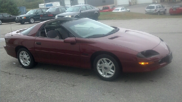 Chevrolet Camaro 1995 photo 2