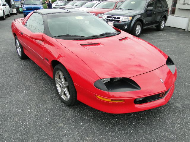 Chevrolet Camaro 1996 photo 4