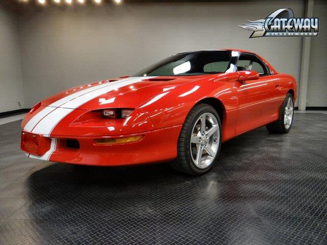 Chevrolet Camaro 1996 photo 3