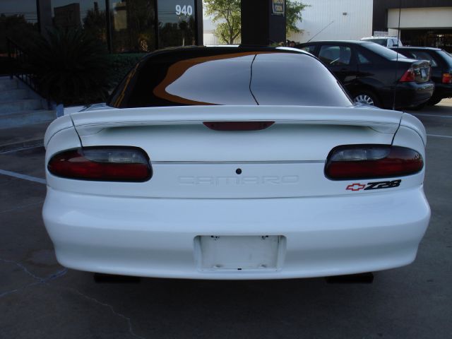 Chevrolet Camaro 1996 photo 4