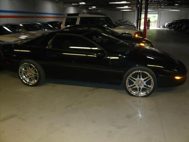 Chevrolet Camaro 1996 photo 2