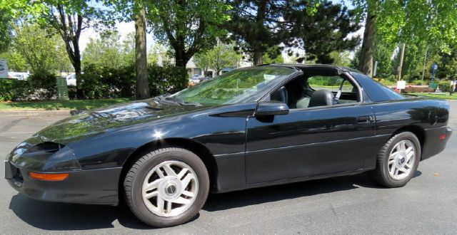 Chevrolet Camaro 1996 photo 3