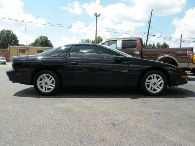 Chevrolet Camaro 1996 photo 4