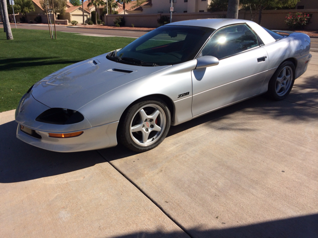 Chevrolet Camaro 1997 photo 2