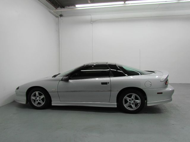 Chevrolet Camaro 1997 photo 4