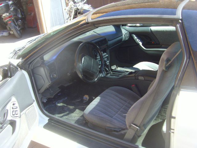 Chevrolet Camaro 1997 photo 2