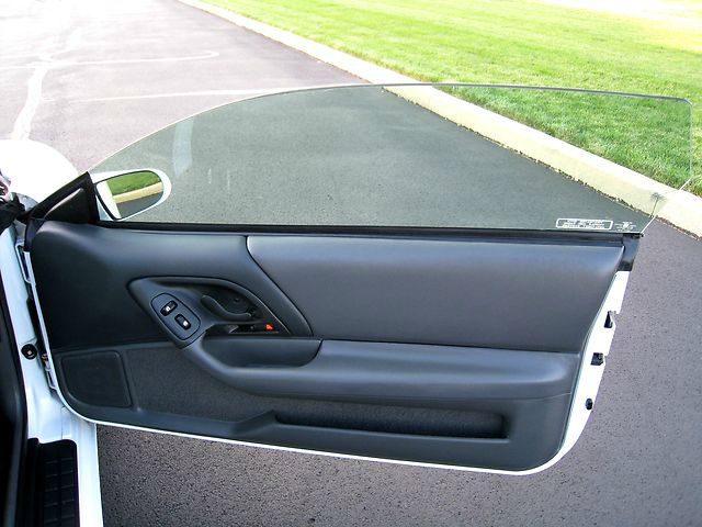 Chevrolet Camaro 1997 photo 42