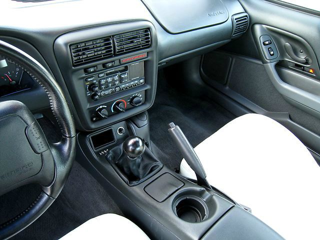 Chevrolet Camaro 1997 photo 46