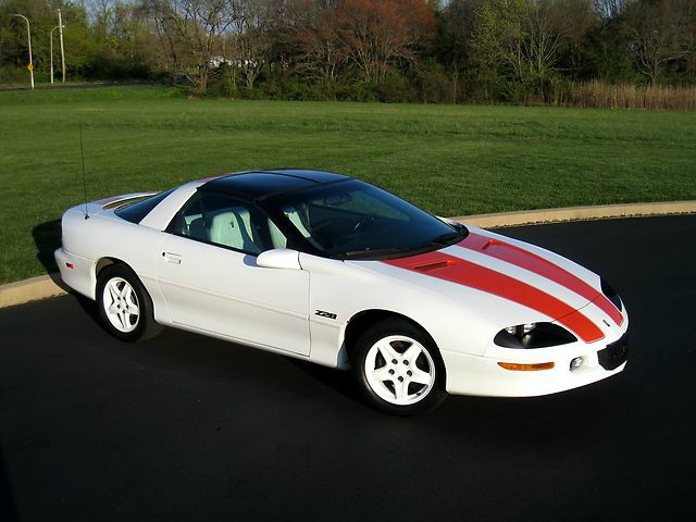 Chevrolet Camaro 1997 photo 74