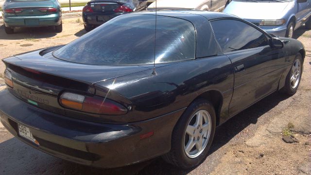 Chevrolet Camaro 1997 photo 1