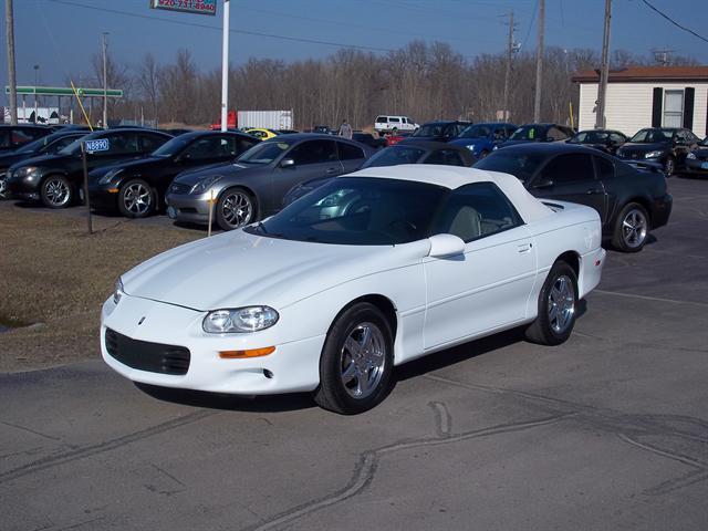 Chevrolet Camaro Base Convertible