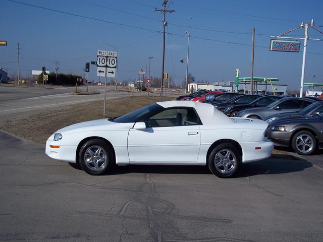 Chevrolet Camaro 1999 photo 1