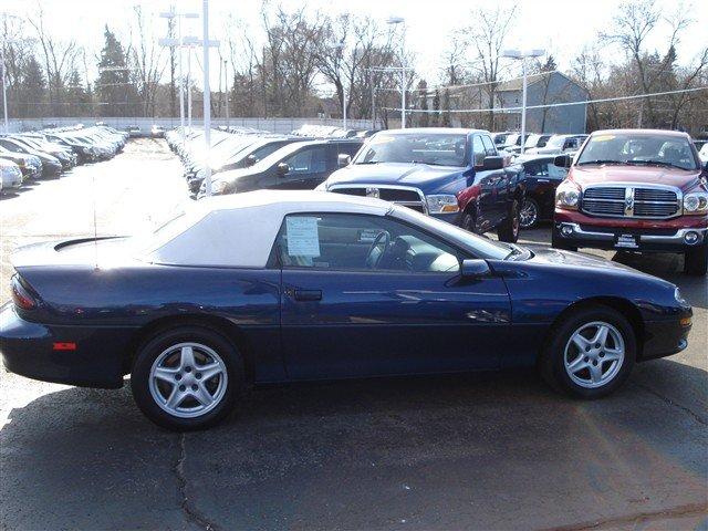 Chevrolet Camaro 1999 photo 4