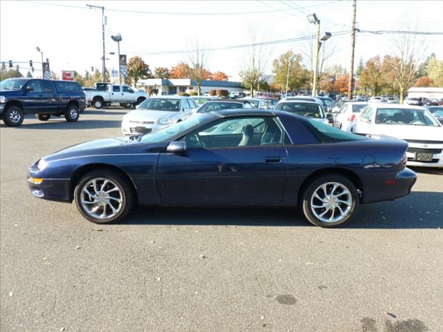 Chevrolet Camaro 1999 photo 3