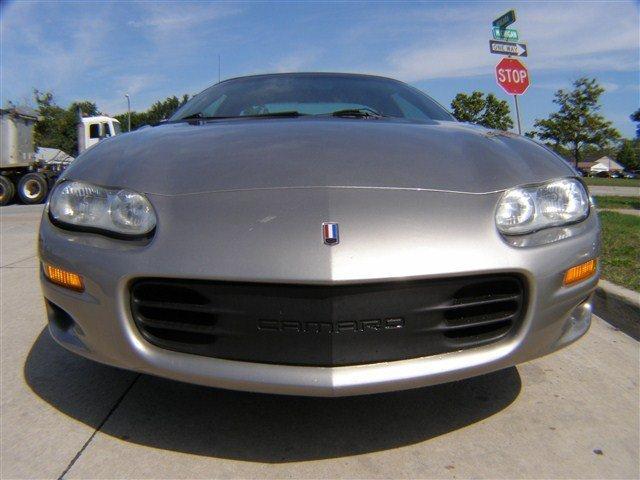 Chevrolet Camaro 1999 photo 1