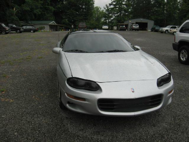 Chevrolet Camaro 2000 photo 4