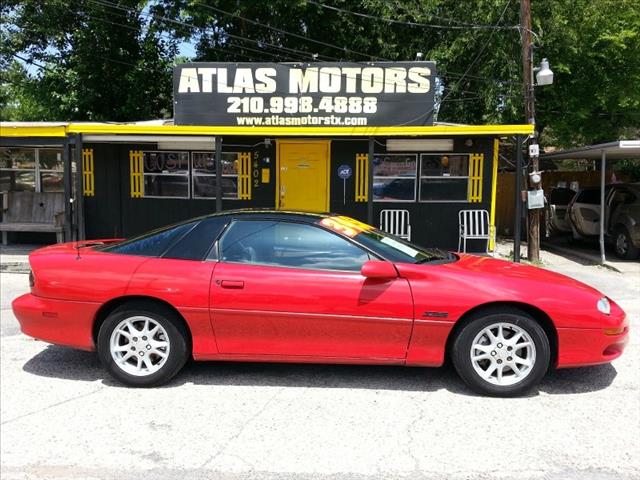 Chevrolet Camaro 2000 photo 3