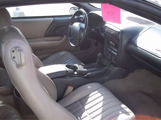 Chevrolet Camaro 2000 photo 4